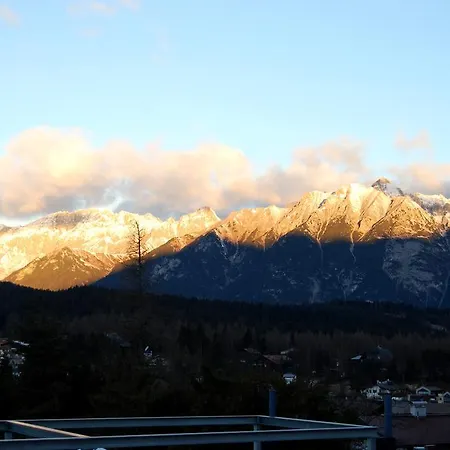 Berghaus Tirol - Luxus * ゼーフェルト・イン・チロル