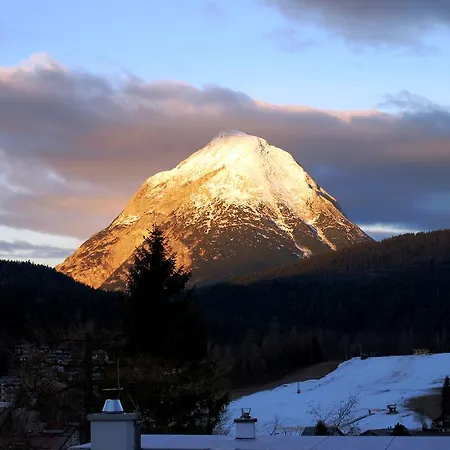 Berghaus Tirol - Luxus Апартаменты Зеефельд в Тироле